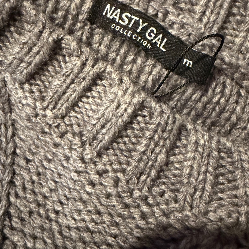 Nasty Gal Gray Cable Knit Sweater - Picture 13 of 13